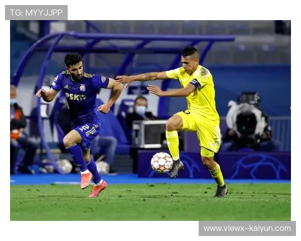 法甲第20轮：里昂对阵里尔，年轻前锋班巴表现引人关注